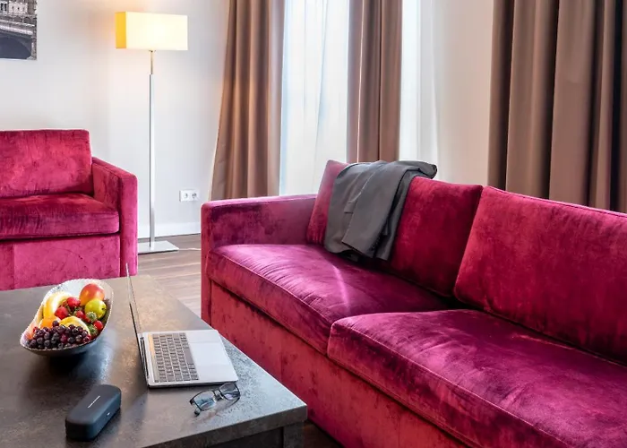 فندق Western Plaza Kurfuerstendamm 4*