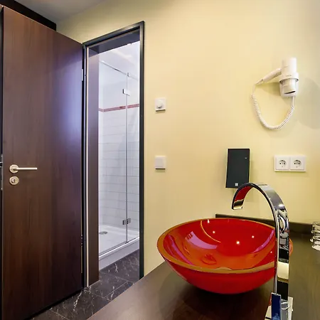 Western Plaza Kurfuerstendamm Hotel 4*