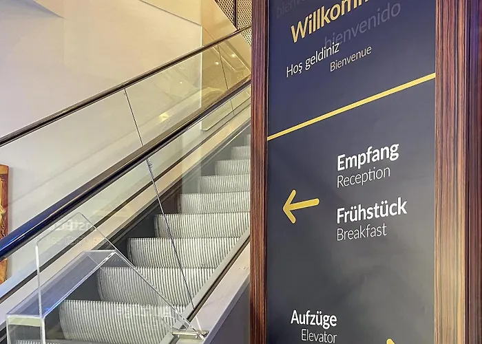 Western Plaza Kurfürstendamm Hotel 4*