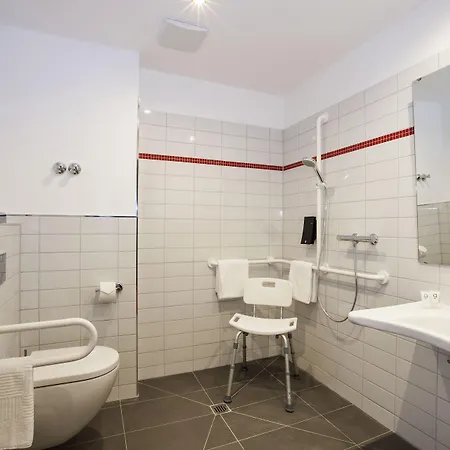 Hotel Western Plaza Kurfuerstendamm 4*